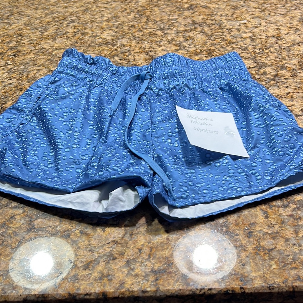 Medium ZYIA Bubble shorts
